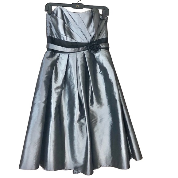 Jasmine B2 Maternity Bridesmaid Dresses - Picture 4 of 6